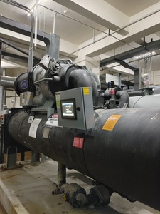 开利双级离心冷水机组维保